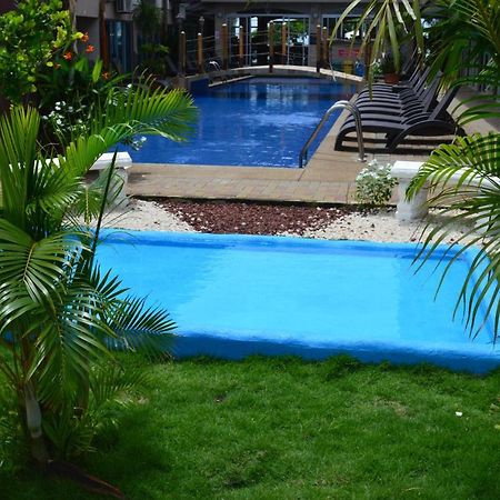 Beachfront Hotel Tramonto ハコ エクステリア 写真