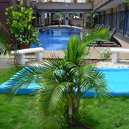 Beachfront Hotel Tramonto ハコ エクステリア 写真