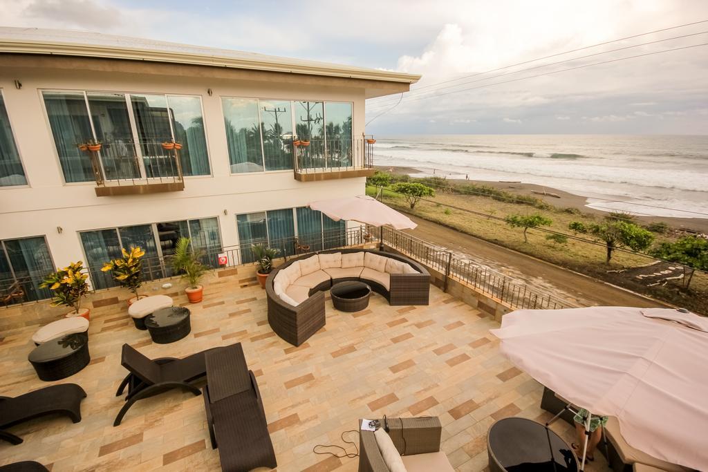 Beachfront Hotel Tramonto ハコ エクステリア 写真