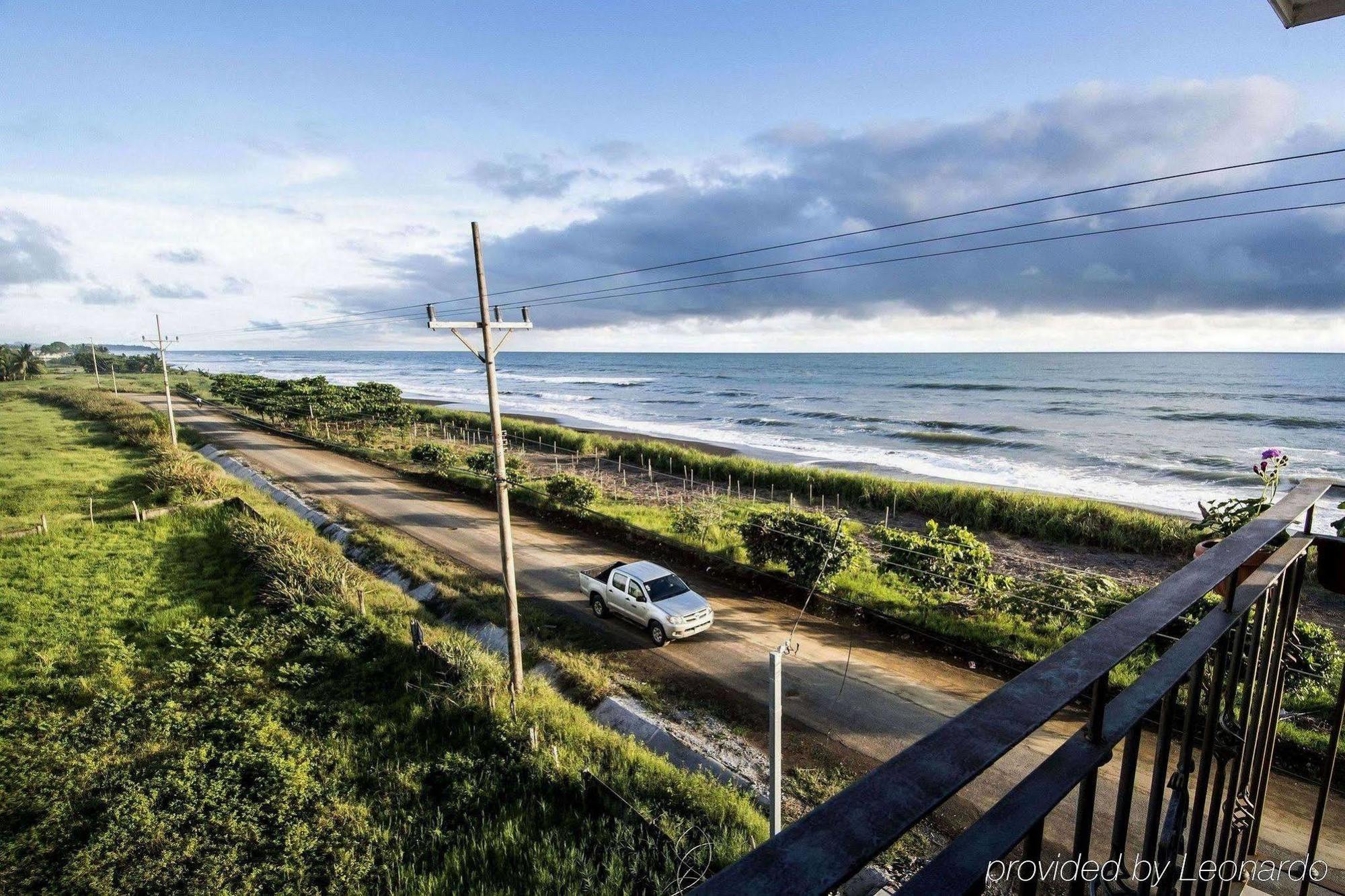 Beachfront Hotel Tramonto ハコ エクステリア 写真