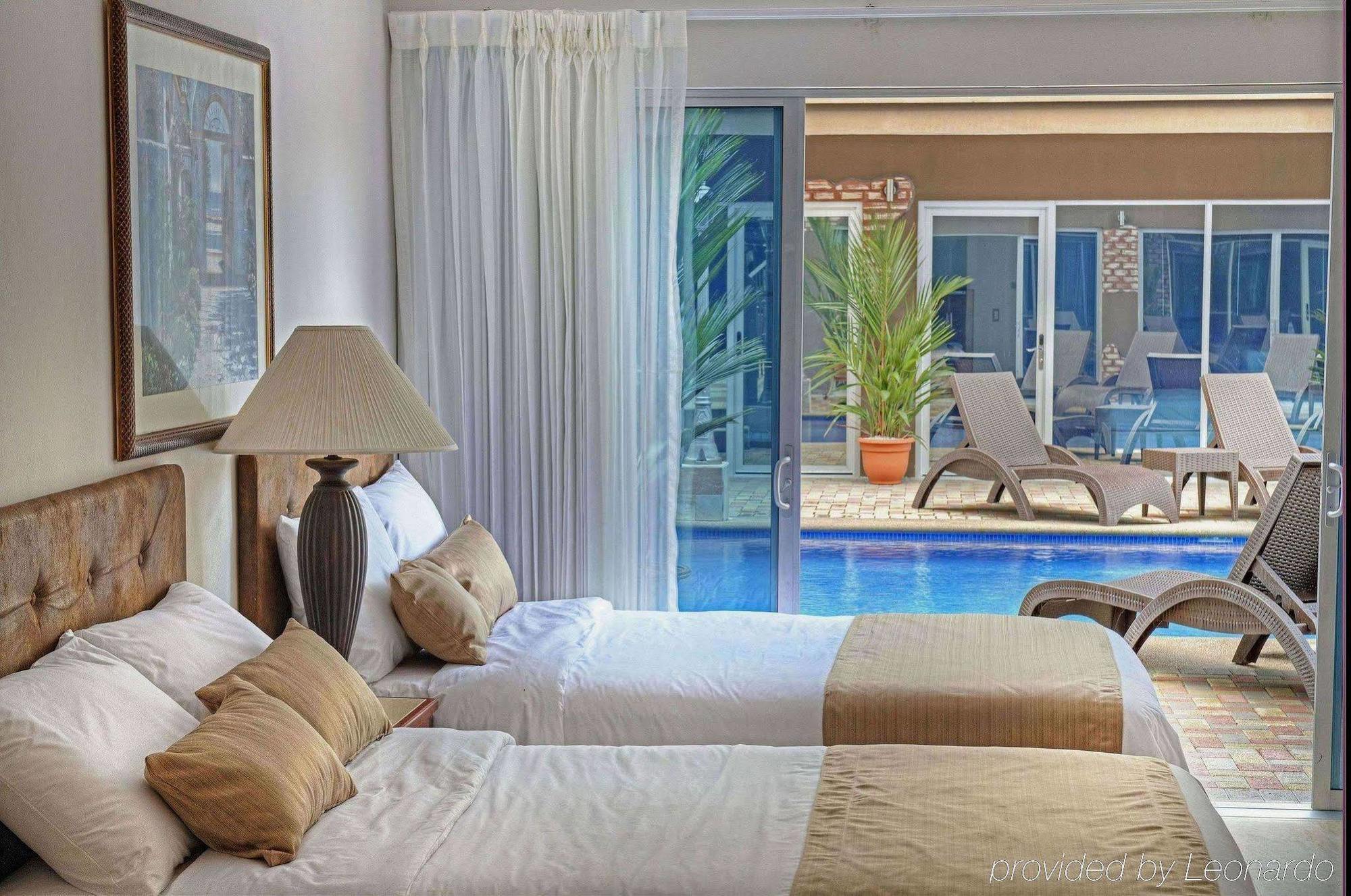 Beachfront Hotel Tramonto ハコ エクステリア 写真