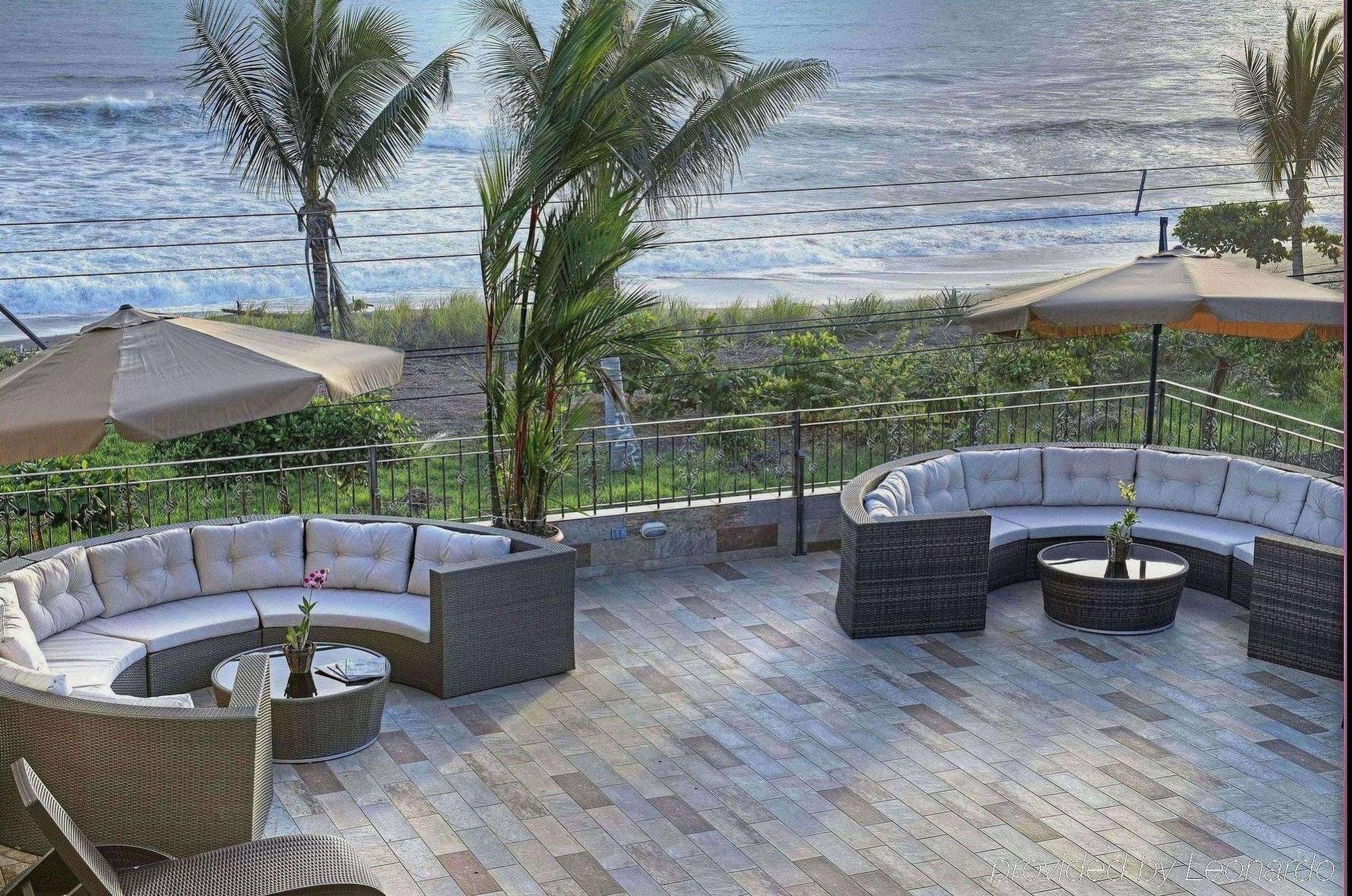 Beachfront Hotel Tramonto ハコ エクステリア 写真
